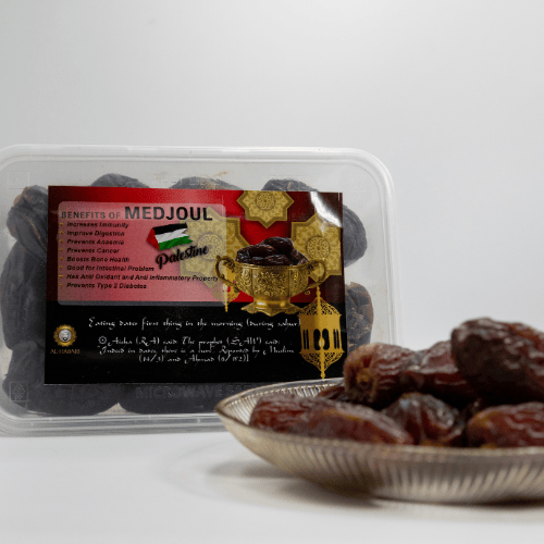 Medjoul Dates, Palestinian dates, front angle